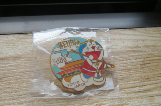 2008年 北京オリンピック(ドラえもん)ピンバッジ 未開封拍卖