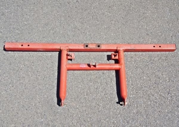 【群馬】ヤンマー? デプスビーム 約1400mm トラクター ロータリー パーツ 部品 中古 作業機 尾輪 取付 装着 金具 アタッチメント デプス 1.拍卖