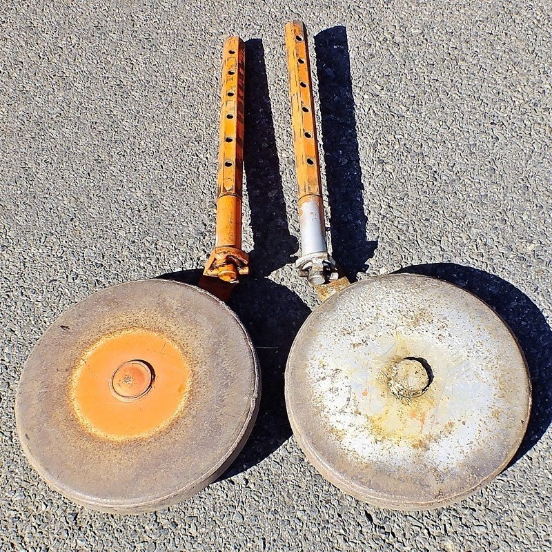【群馬】日の本 トラクター用 尾輪 左右セット 六角軸 径 約35mm 車輪 径 約340mm 中古 トラクタ ロータリー パーツ ビリン 鉄車輪拍卖