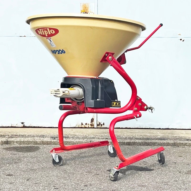 【富山】ニプロ ブロードキャスター MP206 容量200L フリッカー ブロキャス ホッパー トラクター 作業機 散布機 肥料散布 倉庫内保管 中古拍卖