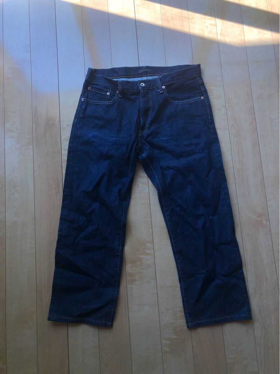 ユニクロ クラシックフィットジーンズ 245-1-56 メンズ 33 ネイビー拍卖