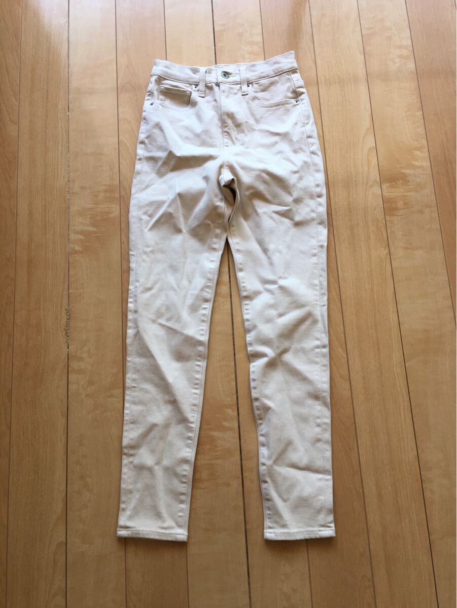 ユニクロ スキニーハイライズアンクルジーンズ 248-1-71 レディース 23 ベージュ拍卖