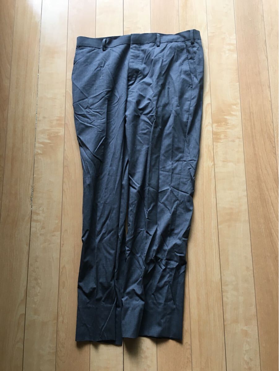 ユニクロ レギュラーフィットテーパードパンツ 251-1-1 メンズ ウエスト88cm グレー拍卖