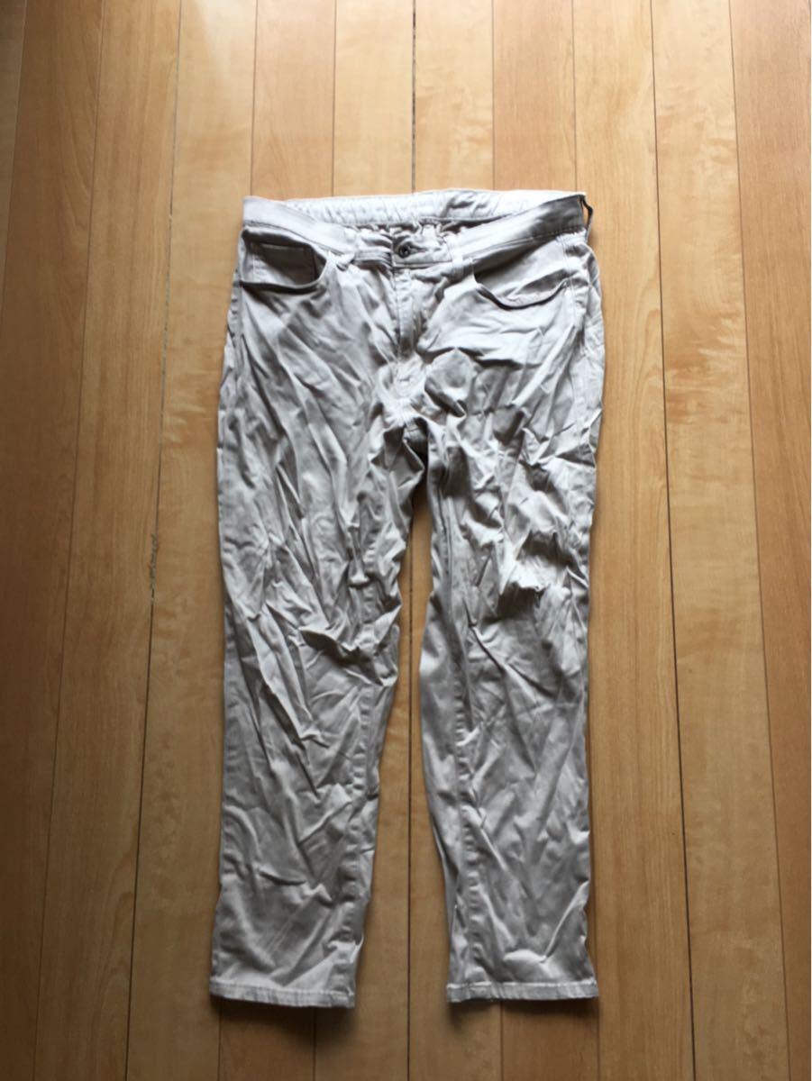 ユニクロ ウルトラストレッチカラージーンズ 255-1-41 メンズ L グレー拍卖