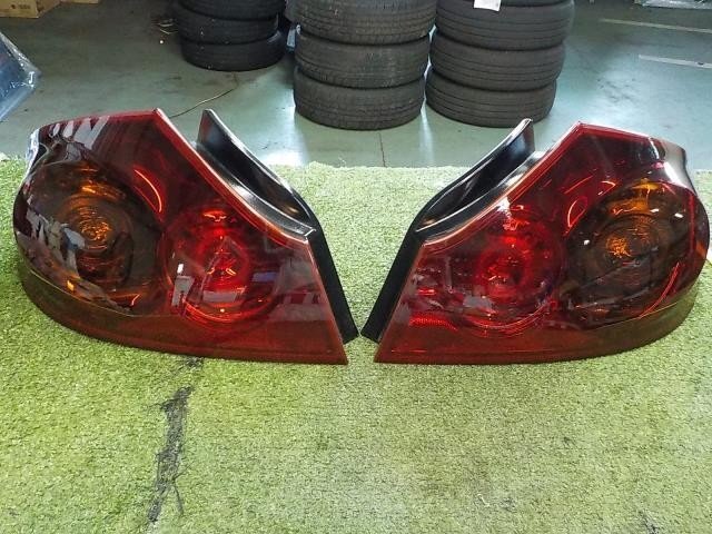 ◆V36 スカイライン セダン 純正 テールランプ 左右セット スモーク自家塗装【個人宅宛発送不可】◆L-1-4A拍卖