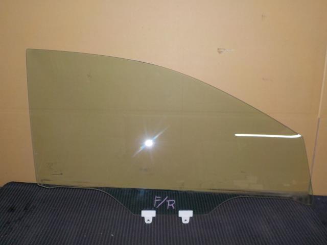 NV150 AD VY12 右フロントドアガラス【個人宅宛発送不可】拍卖