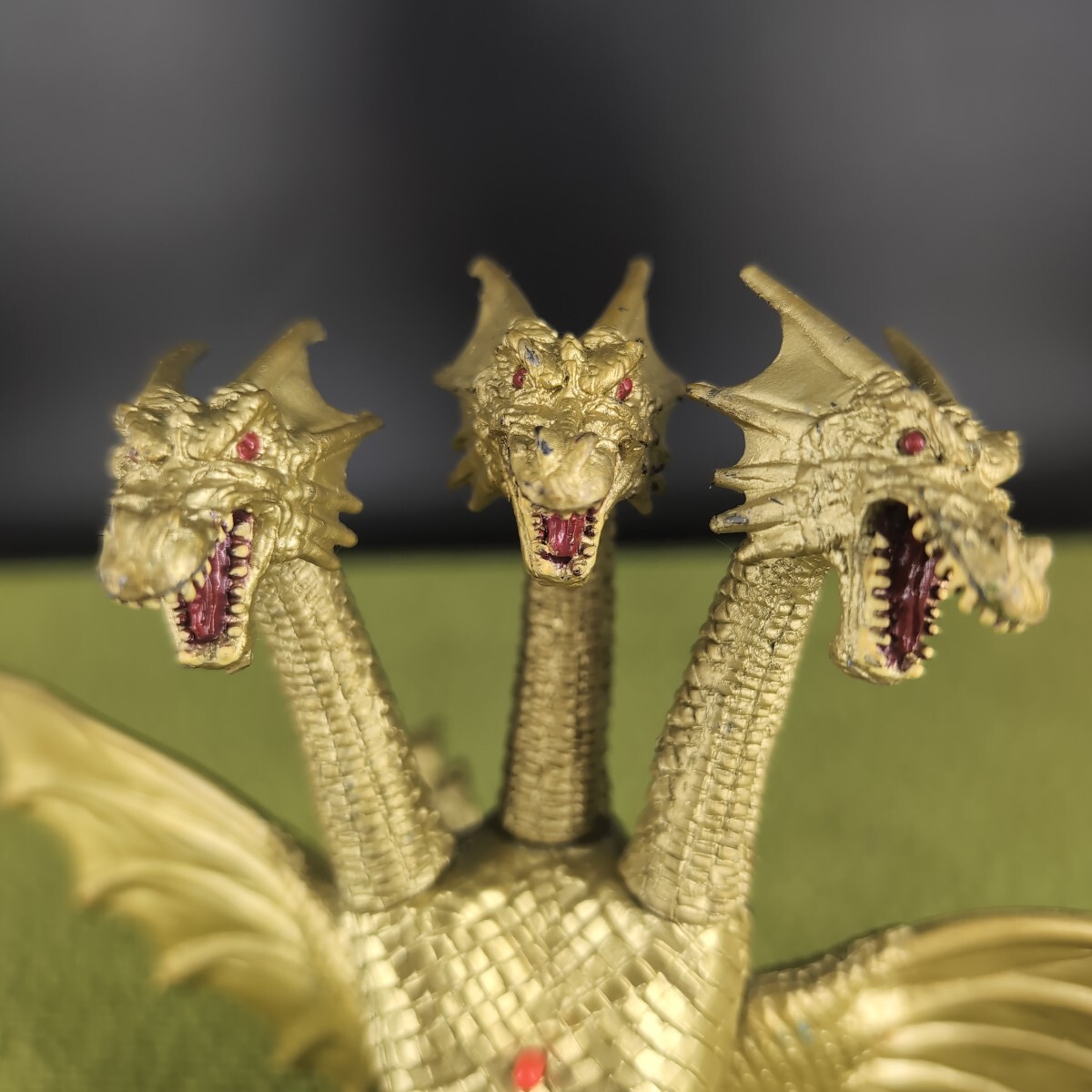 ゴジラ【当時物】キングギドラ 動作未確認 電動式拍卖