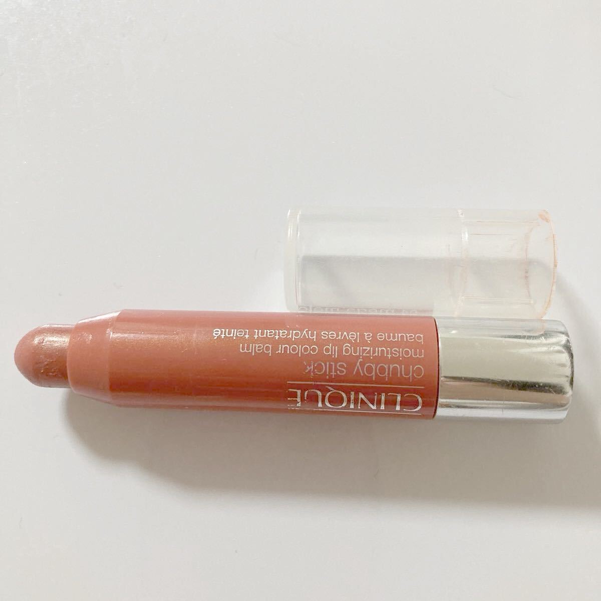 クリニーク・チャビースティックベビーティントモイスチャライジング リップカラーバーム・ミニサイズ・1.2g・04・定価990円②拍卖