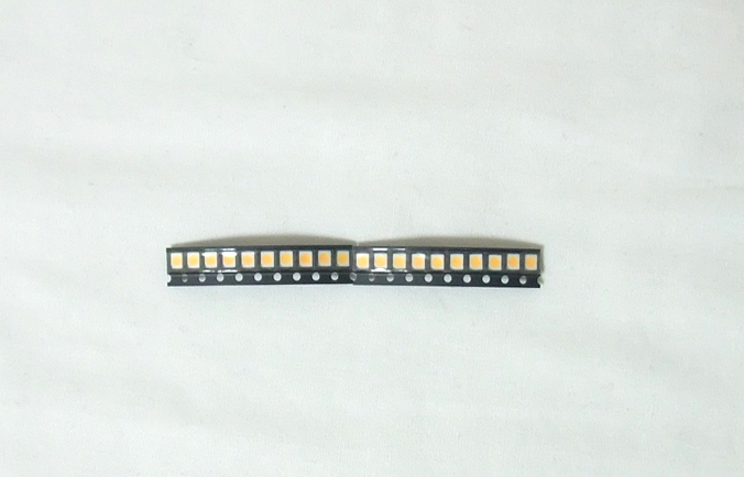 チップLED3528暖色20個セット(電球色、高輝度、SMD、新品) 拍卖