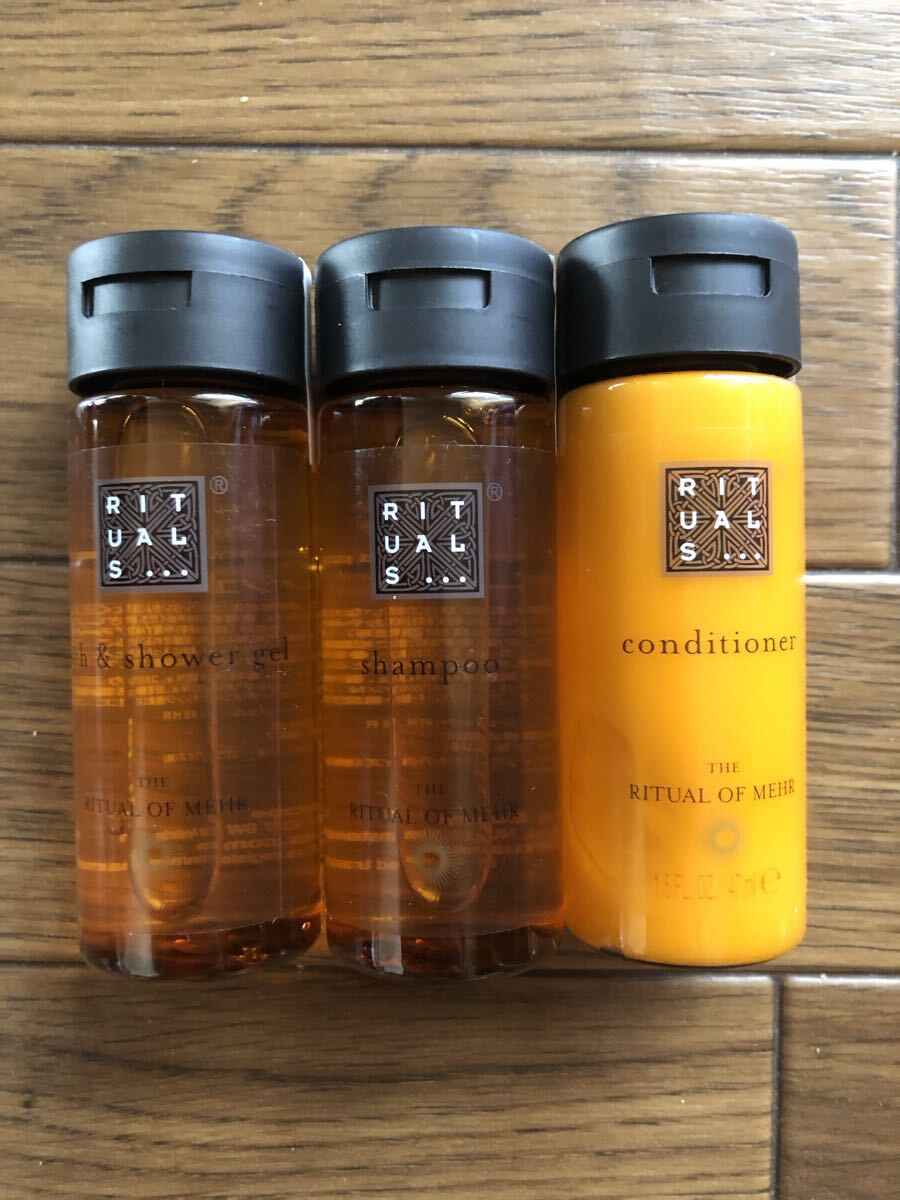 アメニティグッズ〈シャンプー・コンディショナー・ボディウォッシュ〉拍卖