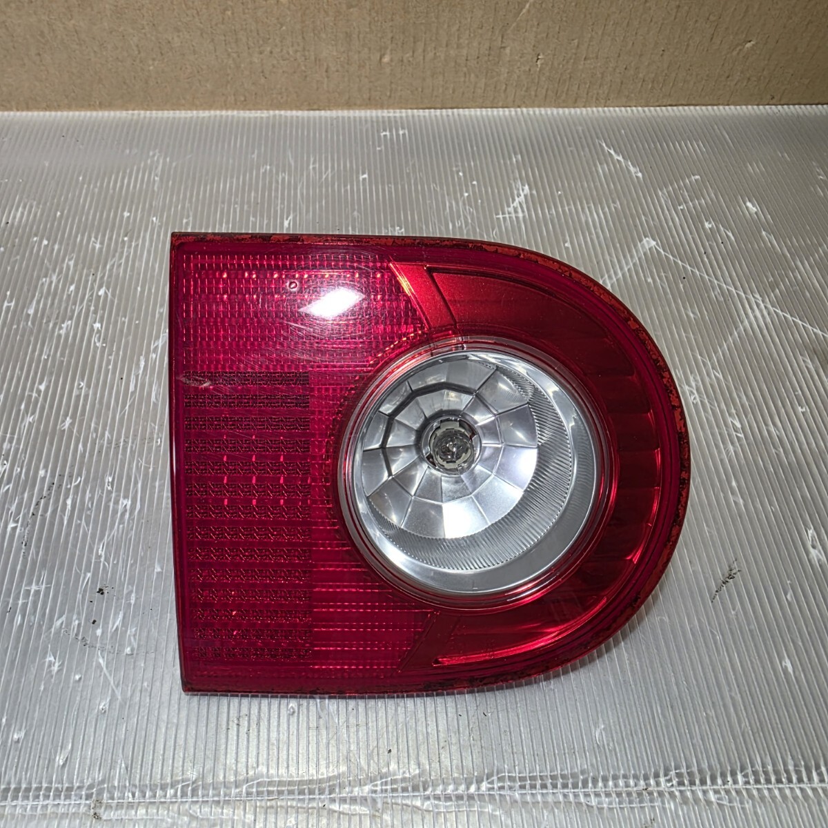 送料込み L350S タント 純正 トランク テールランプ 左拍卖