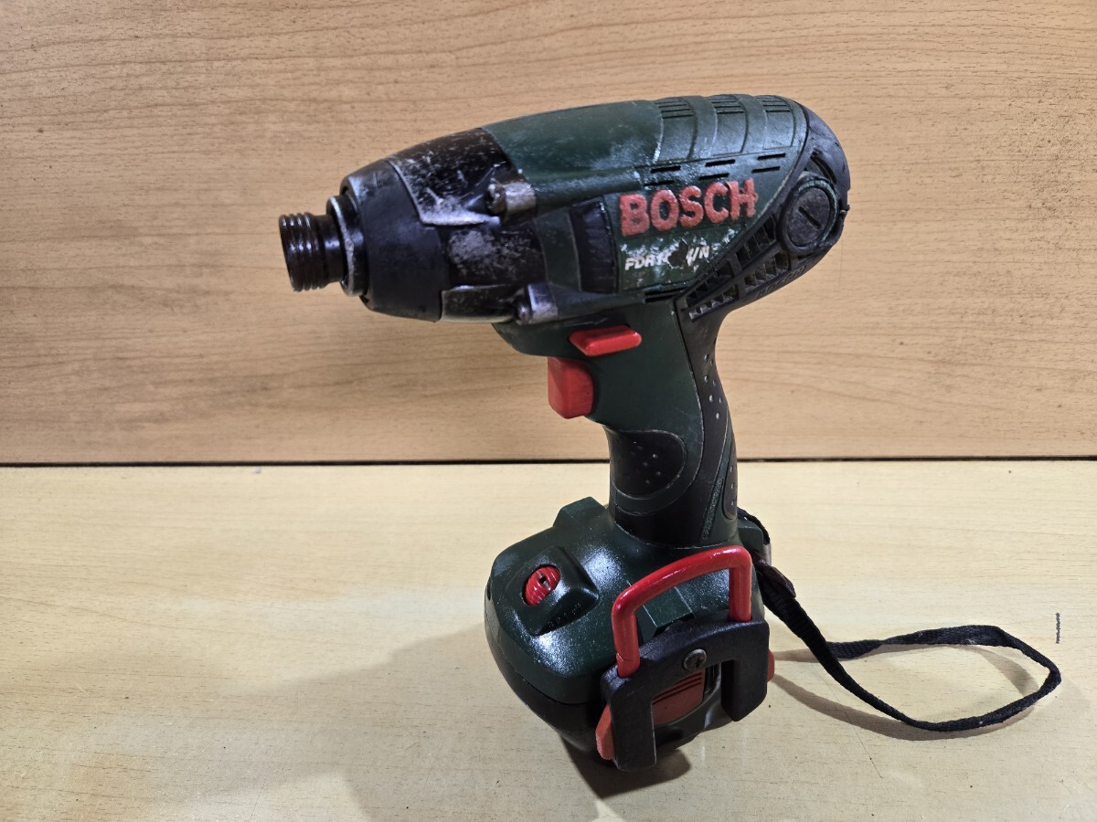 BOSCH ボッシュ コードレスインパクトドライバ ジャンク品拍卖