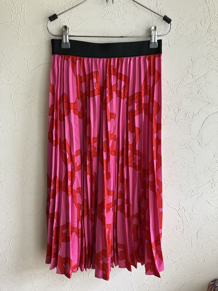 チェーン柄プリーツスカート拍卖