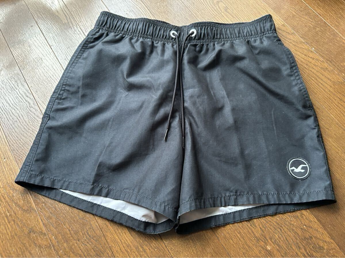 HOLLISTER スイムパンツ Mサイズ相当のSサイズ拍卖
