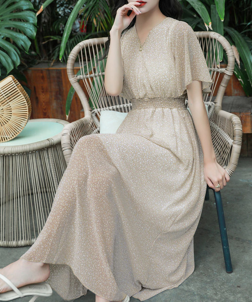 「DAY CLOSET」 半袖ワンピース L グレイッシュベージュ レディース拍卖