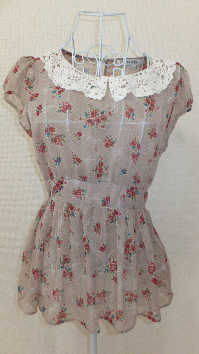 ★FOREVER21★Ladies tops SizeS フォーエバー21 花柄 Floral pattern レディーストップスサイズS USED IN JAPAN拍卖