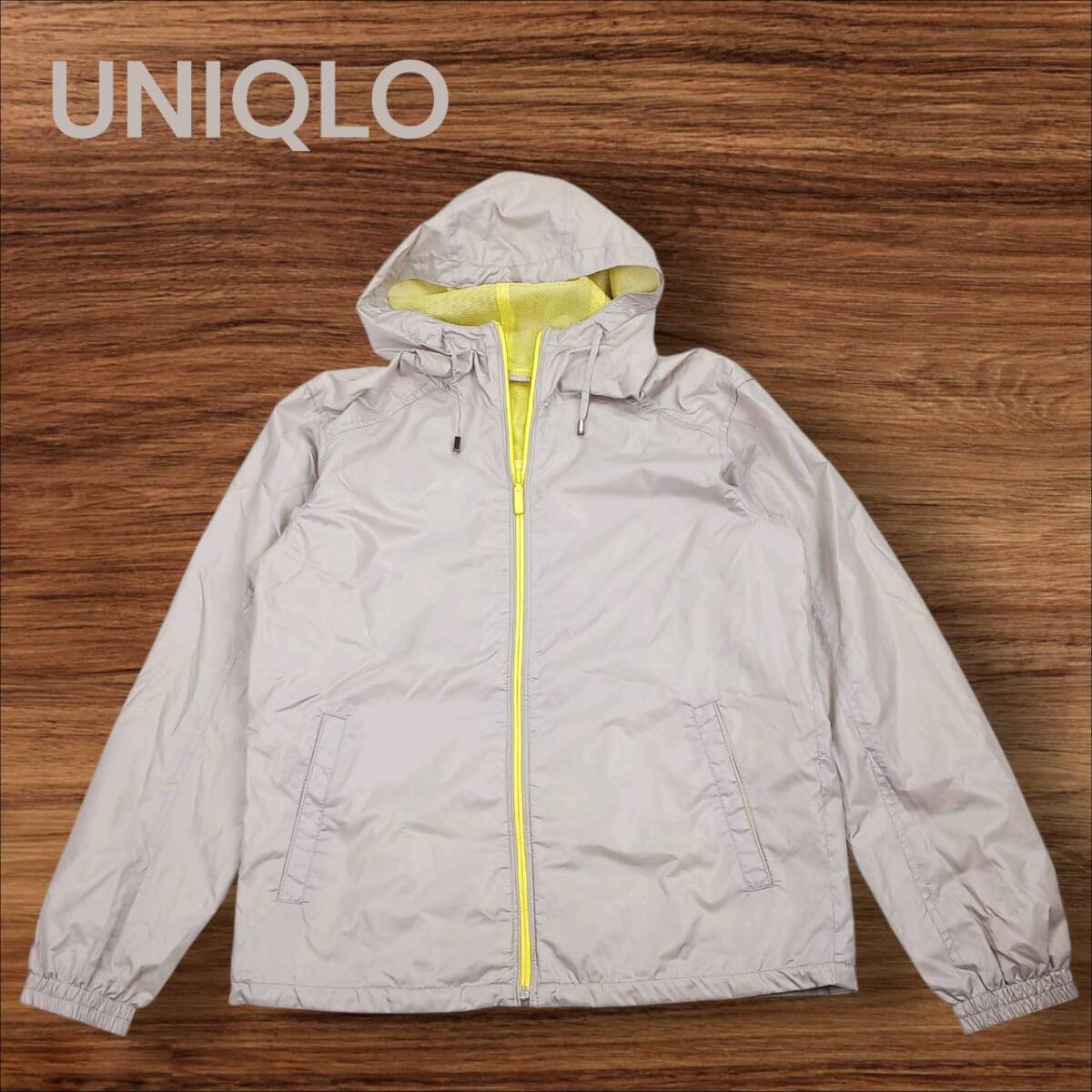 M UNIQLO ユニクロ ポケッタブルUVカットパーカー イエロー 撥水 軽量 アウター ライトグレー 長袖 ou0906拍卖