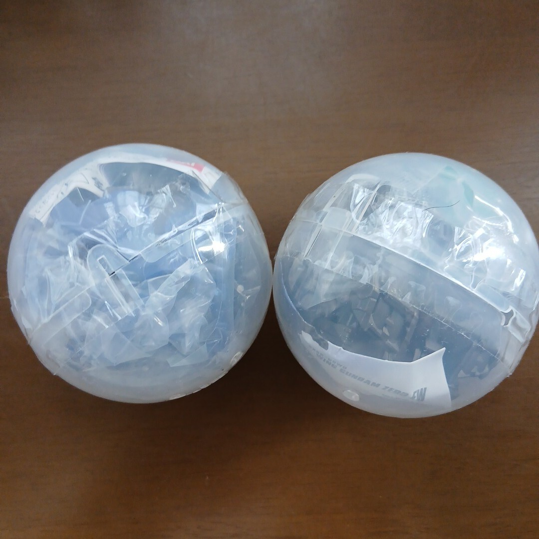 即決 機動戦士ガンダム メカニカルバスト 08 ウイングガンダムゼロEW 外装カラーver.と内部メカ 2種セット拍卖