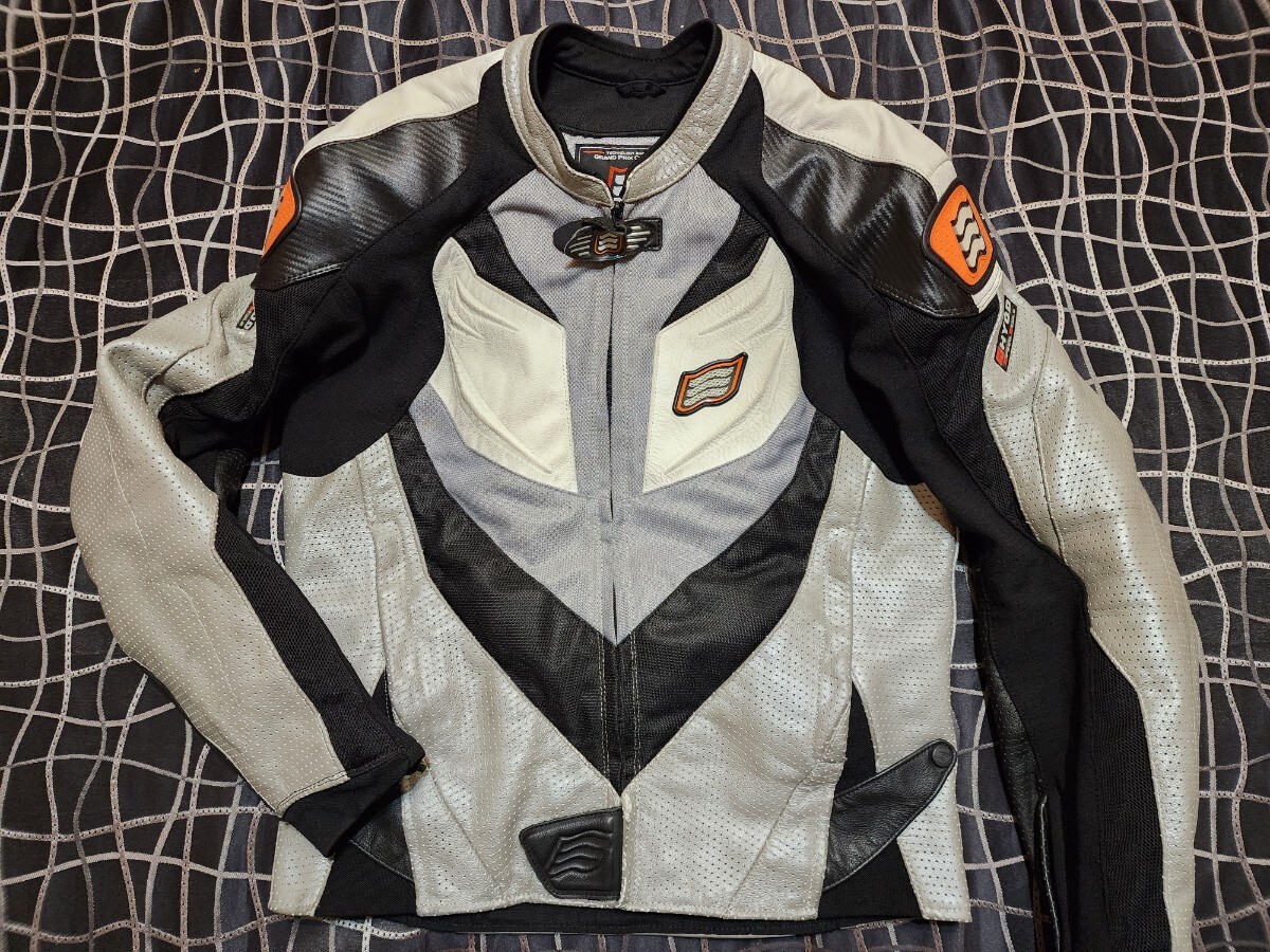 【LL】HYOD ミネルヴァ レザージャケット コブ付き 三点パッド付き バイク ライディング ライダース シルバー レーシングスーツ拍卖