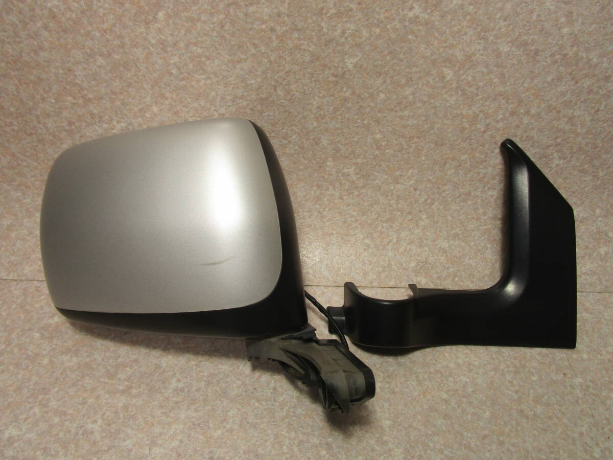 ◎破損品◎ ワゴンR MH21S ドアミラー 右 電格 Z2S シルキーシルバーメタリック拍卖