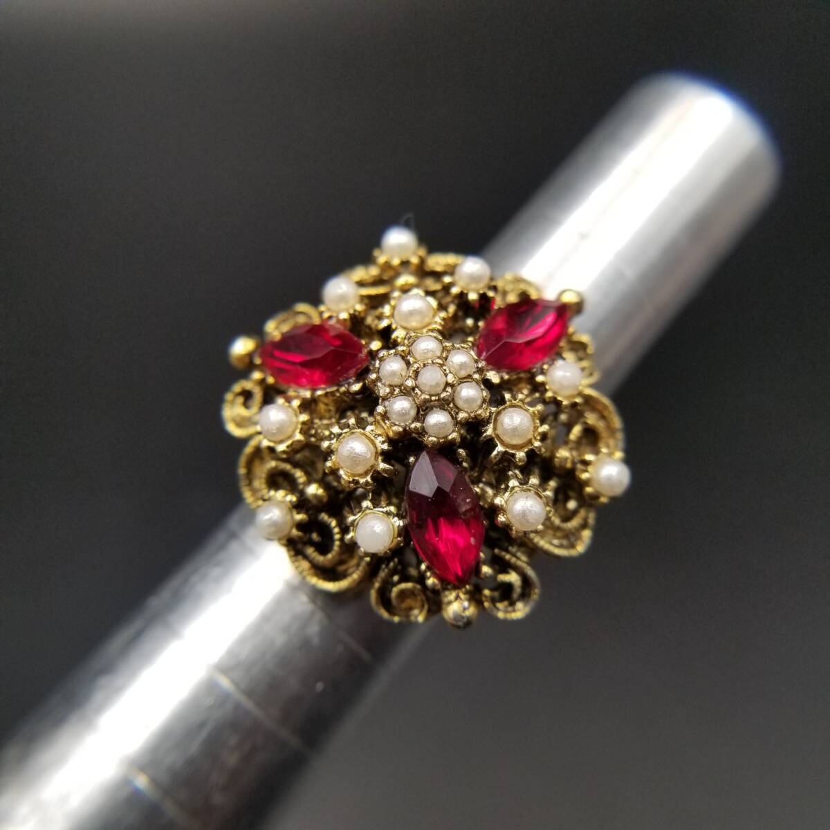 ヴィクトリアン パール 赤いラインストーン マーキスカット ヴィンテージ フラワー リング 指輪 大ぶり コスチュームジュエリー Y18-I拍卖