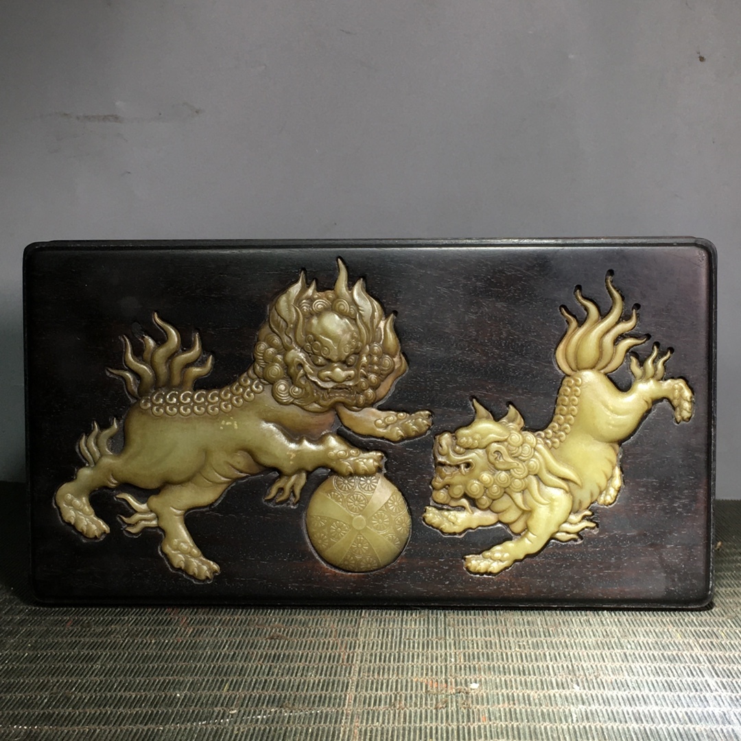 精品収蔵 黒檀木 和田玉嵌 玉 盒子 滿金星 牛毛紋 首飾盒 收納盒 文案 古擺件 時代物 古董品 骨董 收集 旧家蔵出 唐物 中国古玩 古美術品拍卖