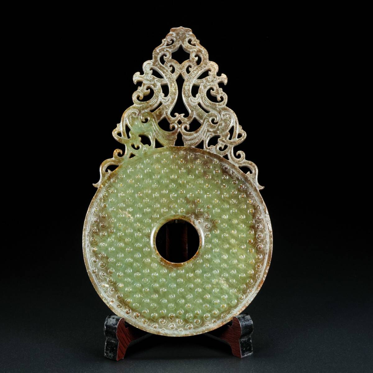 漢時代 古和田玉 高古玉彫 老玉 玉彫 乳釘紋 双龍璧 玉璧 擺件 置物 時代物 古董品 骨董 收集 旧家蔵出 唐物 中国古玩 古美術品拍卖