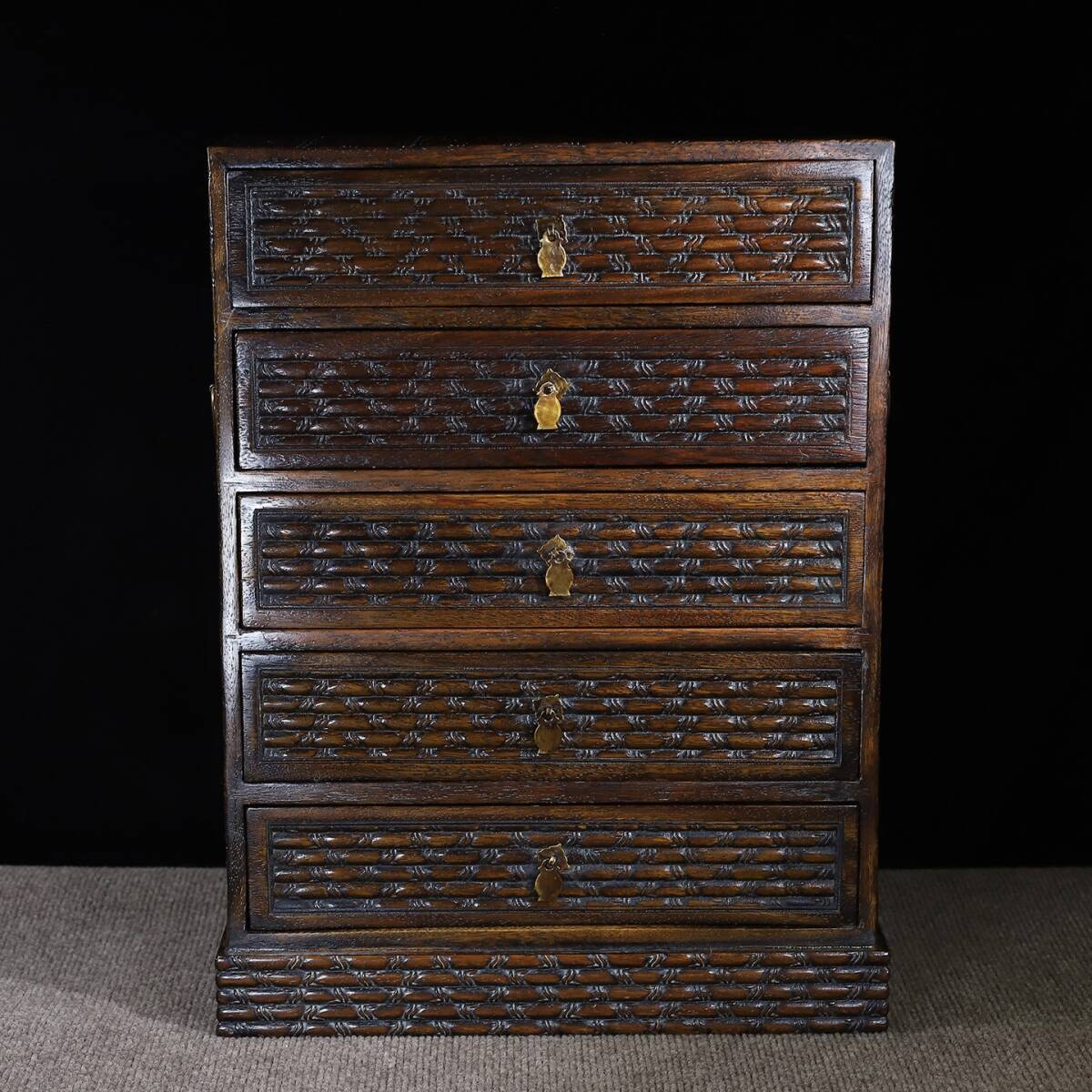 早期收集 古花梨木彫 竹節 五斗 戸棚 收納盒 家具 儲物盒 時代物 骨董品 旧家蔵出し 唐物 中国古玩 古美術品拍卖