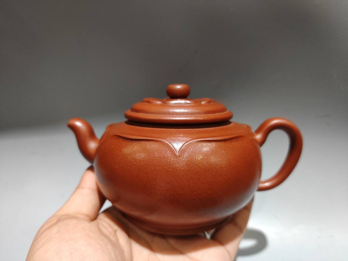 友人旧蔵 古原鉱紅泥製 花瓣壺 李玉敏款 紫砂壺 茶壺 急須 煎茶道具 茶道具 時代物 古董品 骨董 旧家藏出 唐物 中国古玩 古美術品拍卖