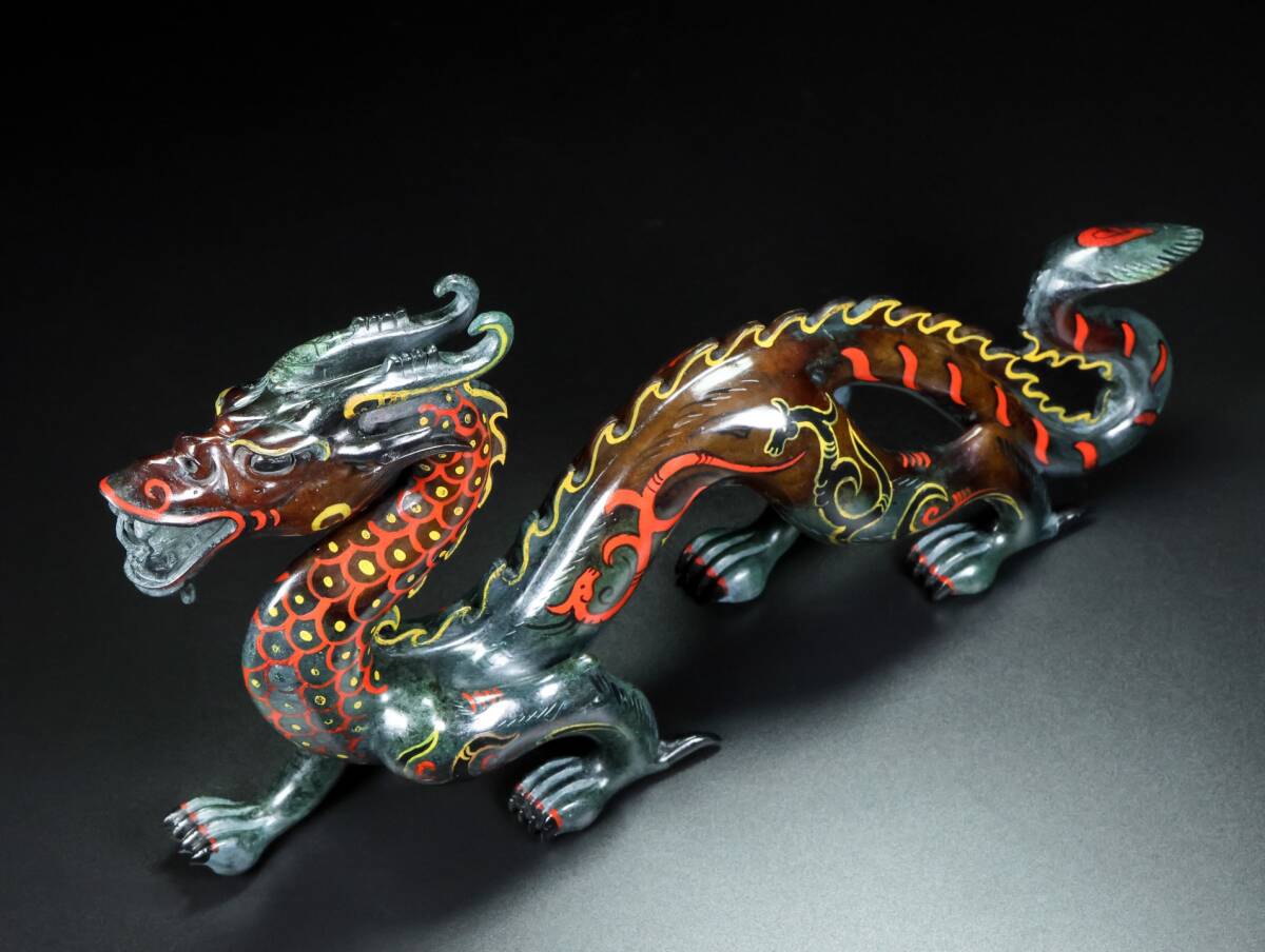 漢時代 古和田玉 高古玉彫 老玉 玉彫 彩絵龍 擺件 賞物 文案置物 時代物 古董品 骨董 收集 旧家蔵出 唐物 中国古玩 古美術品拍卖