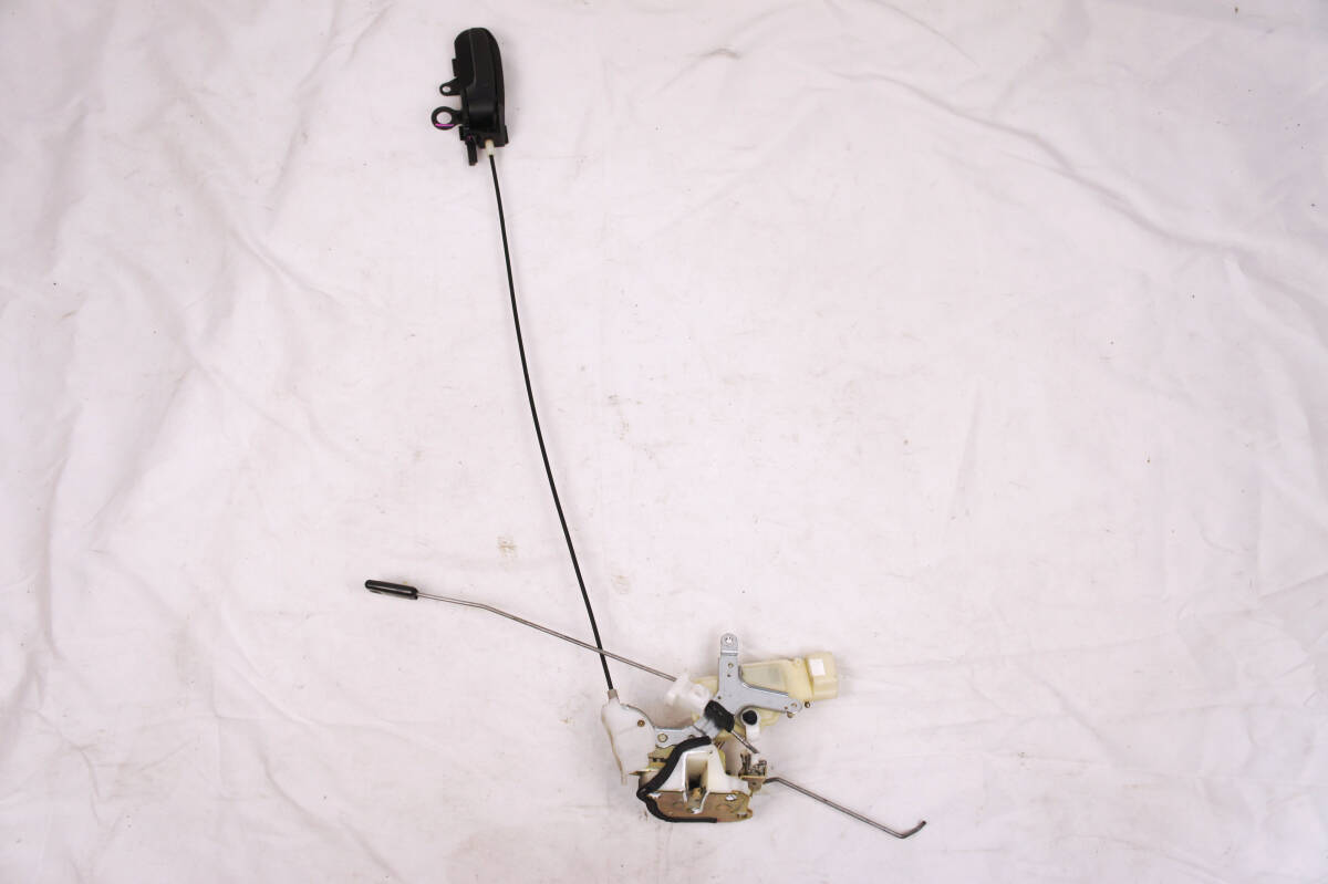 実働 リア 助手席側 ドアロックアクチュエーター NCP30 前期 bB外し 左 参考 69340-52041 NCP31 NCP35 後期 @13342s拍卖