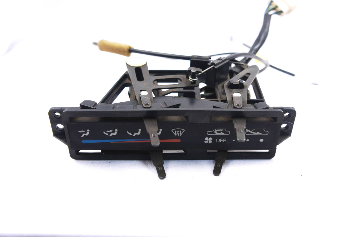 実働 エアコンスイッチ U42T 後期 ミニキャブ外し エアコンパネル 参考 MB657612 U41T U41V U42V U43V U44V @12738s拍卖
