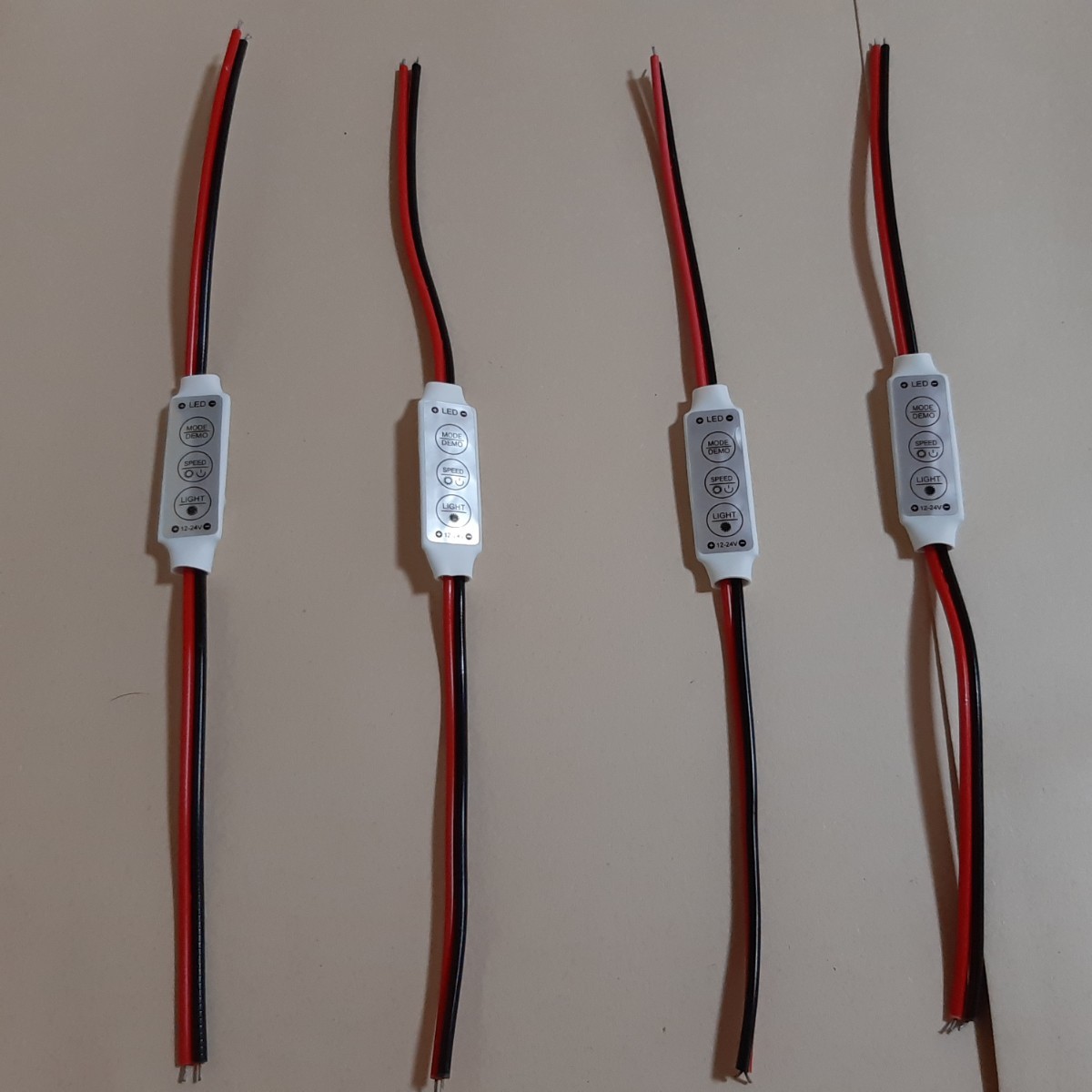 ●即決価格●送料無料● LED コントローラー 4個 ラジコン パーツ ライト ボディ 暴走 ランプ テープ ホタル 電飾 拍卖