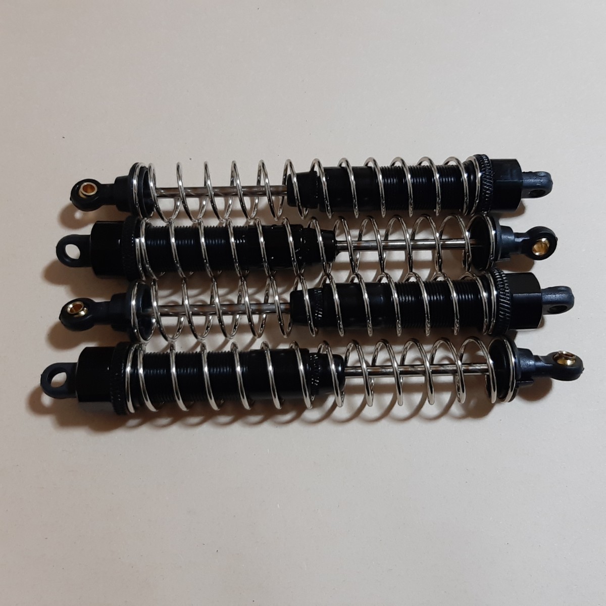 ●即決価格●送料無料●ロングサイズ130mm● ●ブラック● アルミ ダンパー 4本 ラジコン タミヤ クローラー バギー などに拍卖