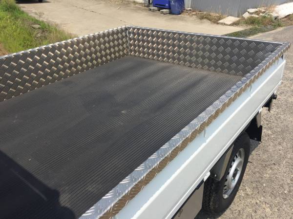 DA63T キャリイ 2WD/4WD 荷台あおりカバー内板一体式 アルミ縞板 (3辺セット)拍卖