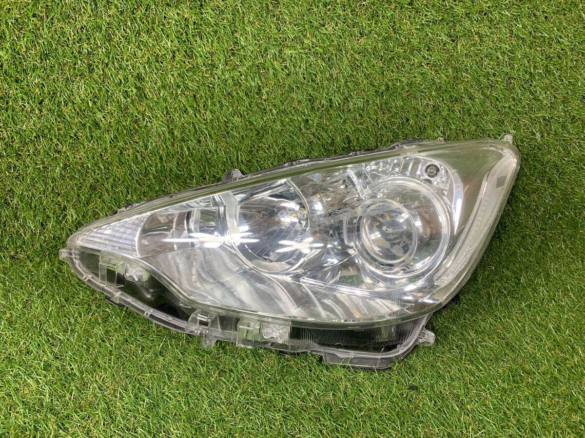 トヨタ アクア NHP10 前期ヘッドライト ハロゲン 左側 KOITO 99226-81017 【Ba772-3】拍卖