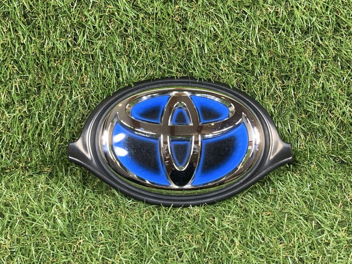トヨタ 純正 シエンタ DAA-NHP170G エンブレム 75301-52140 【Cb792-16】拍卖