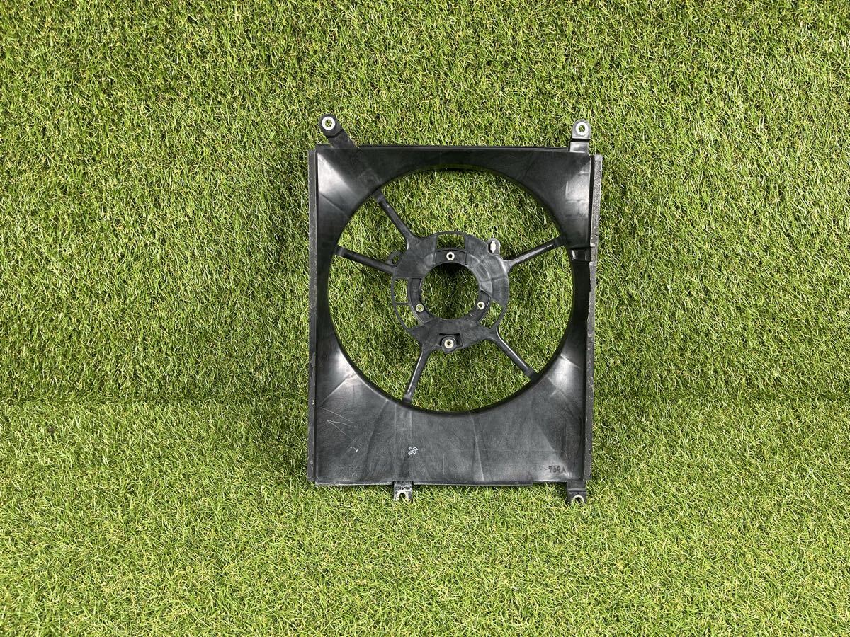 ダイハツ ムーヴ カスタム L150S L160S ラジエーター ファンカバー カバーのみ タント L350S L360S DENSO 122750-8260 【YETE-44】拍卖