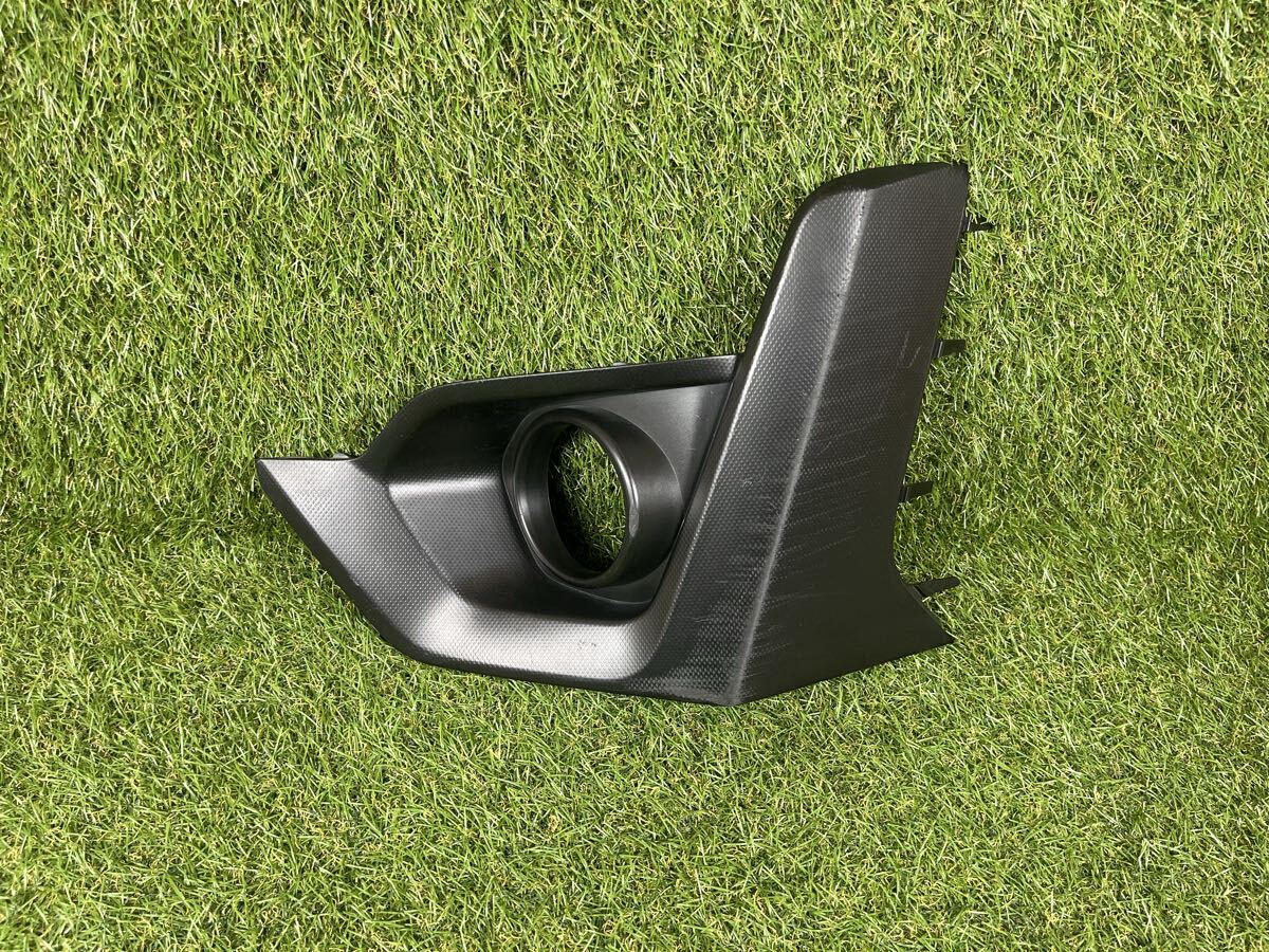 スバル XV GT3 GT7 GTE 後期 純正 左 フロント フォグカバー 57731FL850【Yc7918-78】拍卖