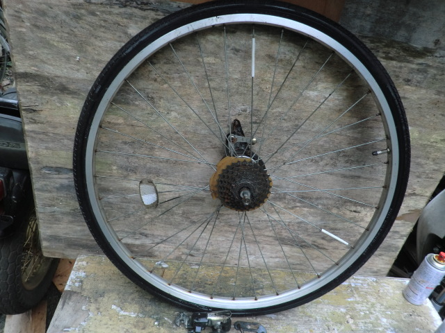 ★レストア・リペア用 6段ギア 27インチ リアホイールタイヤ付き 程度下 C-719 24108 ★拍卖