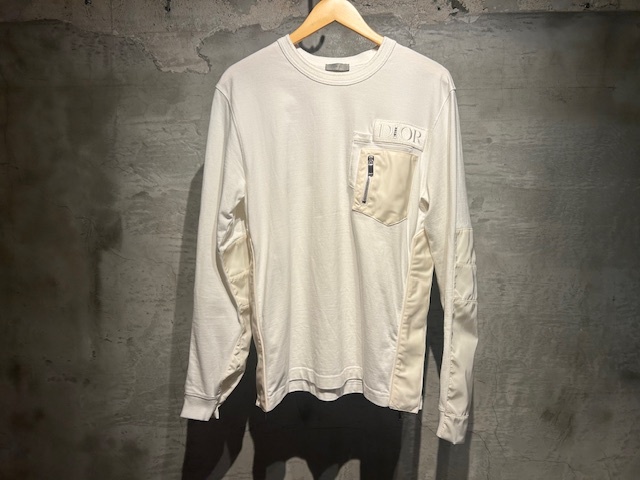 ♪送料無料★DIOR × sacai★名作コラボ★長袖カットソー★CrewNeck L/S Tee★異素材★ディオール × サカイ★21AW★213J642A0554★白★S♪拍卖