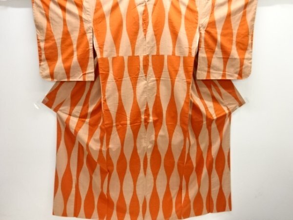 ys7528528; 宗sou 立涌模様織り出し手織り紬着物【アンティーク】【着】拍卖