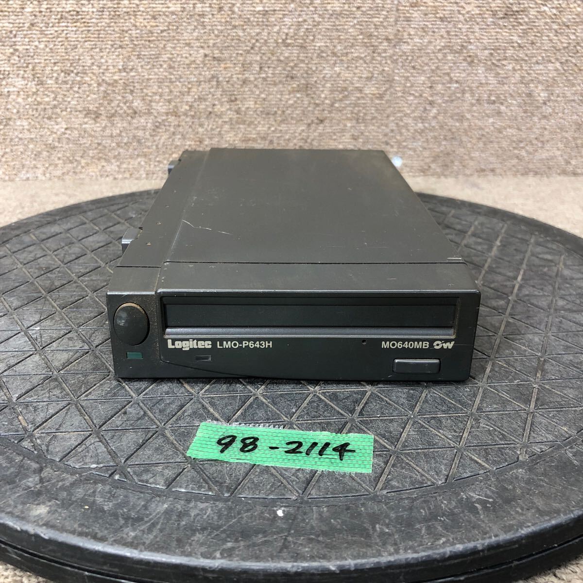 98-2114 激安 レトロPC パーツ 外付け MOドライブ MO640MB Logitec ロジテック LMO-P643H SCSI 動作未確認 ジャンク拍卖