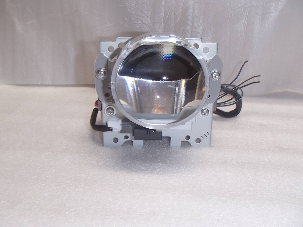 KOITO バイビーム LEDプロジェクター 1眼 ハイ/ロー ファンレスタイプ コンピューター付き 1個 小糸 Bi-Beam 拍卖