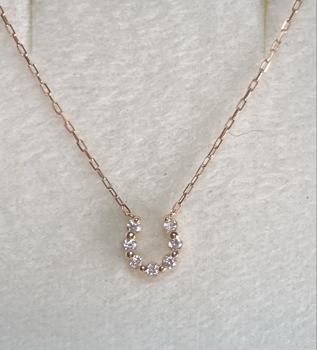 新品 正規品 4℃ ヨンドシー ネックレス ◎プレゼント 仕様◎k10 ゴールド ダイヤモンド ホースシュー 馬蹄 箱 紙袋 リボン 拍卖