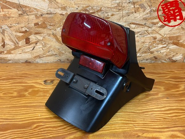 カワサキ ゼファーχ ゼファーカイ 純正リアフェンダー テール ランプ 中古 現状品拍卖