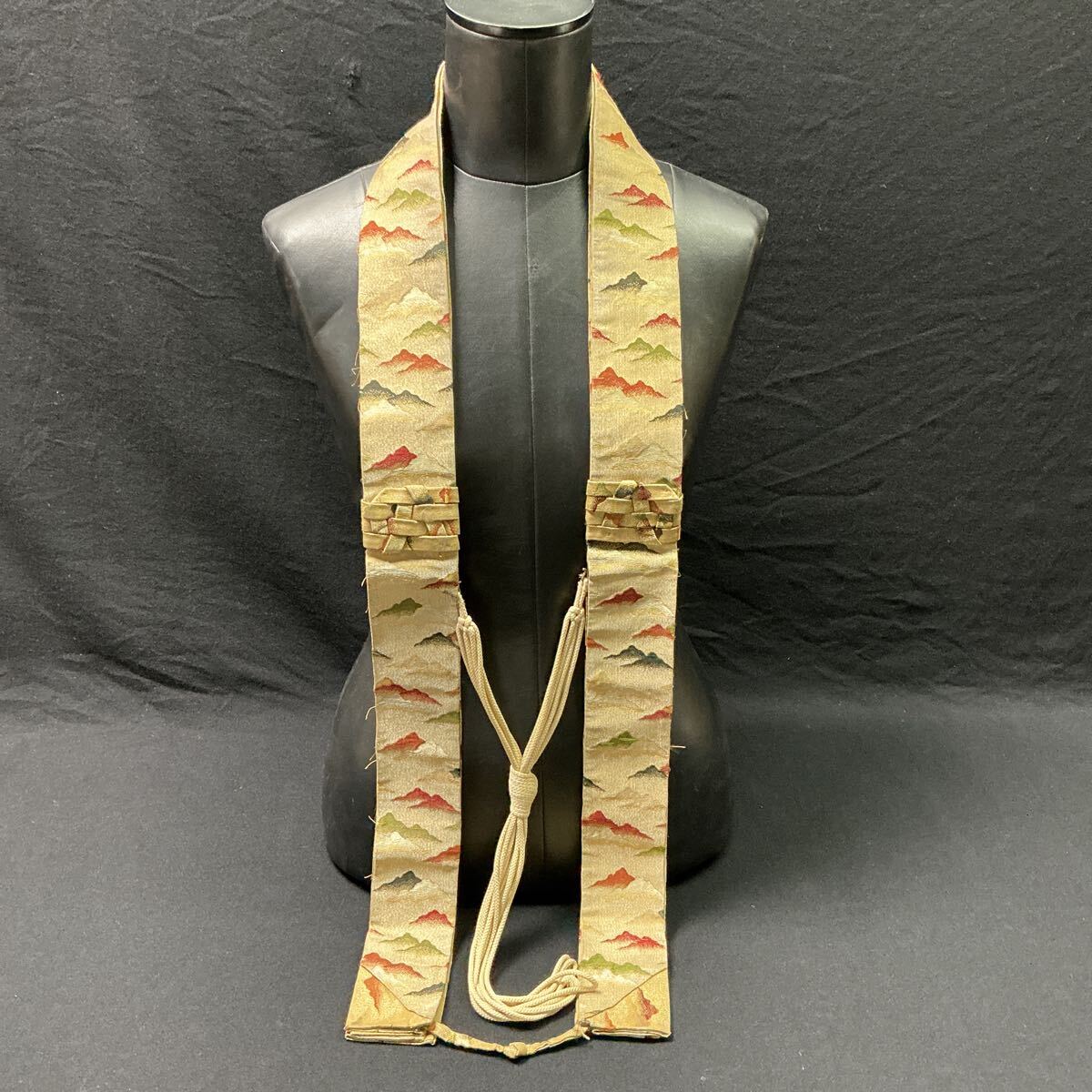【LPB631】真言宗 折五條袈裟 絹 総柄 金色 山風景紋 法衣 法要 装束 着物 僧侶 お坊さん 拍卖