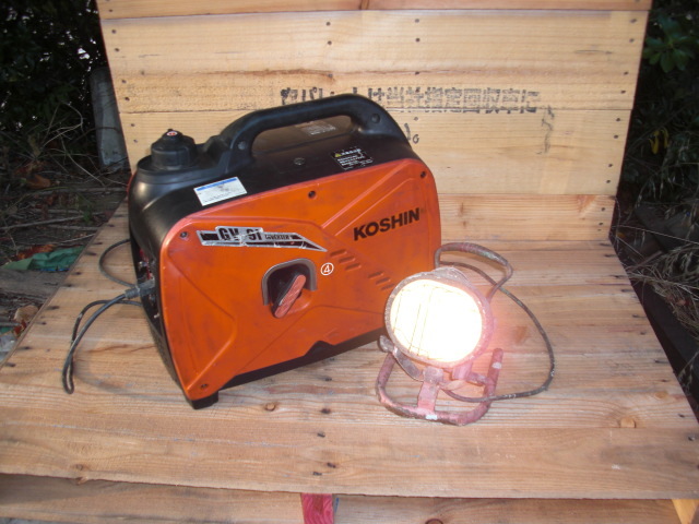 ★工進(KOSHIN)インバーター ポータブル発電機GV-9i★拍卖