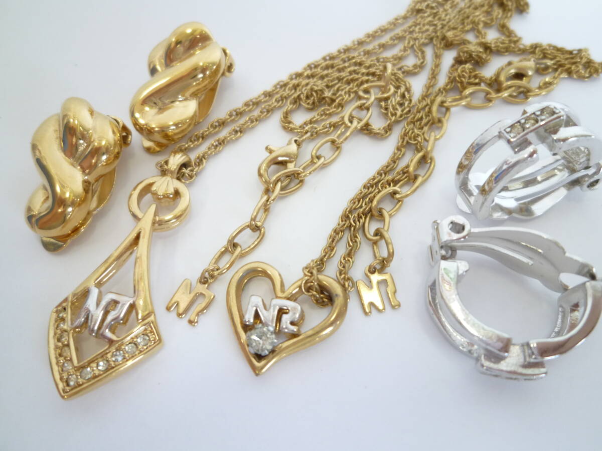 XXX◆アクセサリー 4点セット NINA RICH/ニナリッチ ネックレス イヤリング ゴールドカラー/金色 シルバーカラー/銀色 装飾品 まとめ◆拍卖