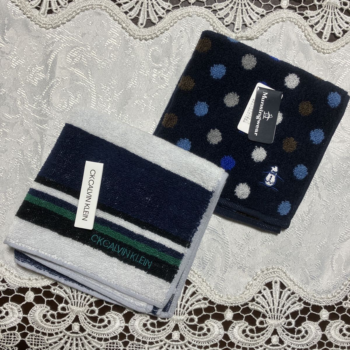 送料無料 カルバンクライン マンシングウェア タオルハンカチ2枚セット♪♪ボーダー ドット ブランドハンカチ 素敵なメンズに 紳士用拍卖